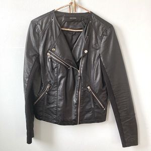 Barely worn black vegan leather biker jacket Vero Moda